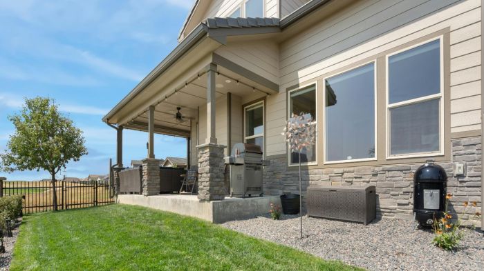 Siding Replacement Cost Calculator - Estimate Your Renovation Expenses