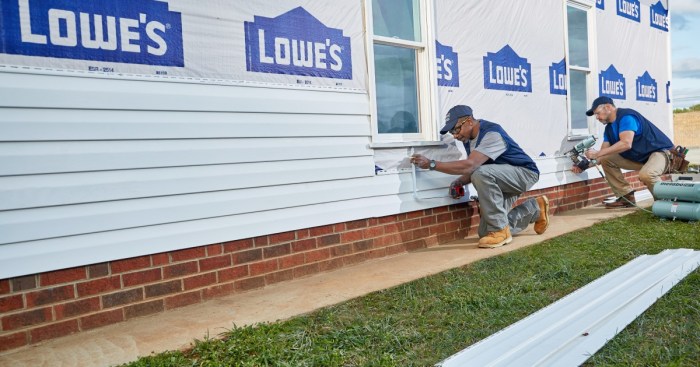 How to Install Vinyl Siding in 21 Steps - Siding Authority